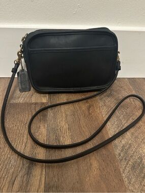 Vintage Coach Camera Bag 9925 Black Leather Crossbody USA Made w/ Hangtag